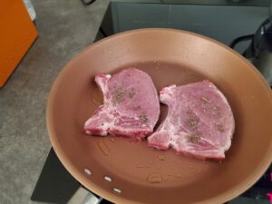 豚肉のステーキ