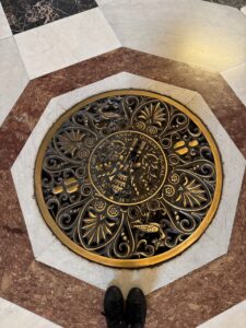 サンピエトロ大聖堂内部