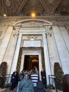 サン・ピエトロ大聖堂の聖なる扉