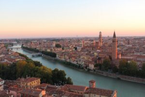 ヴェローナの街並み